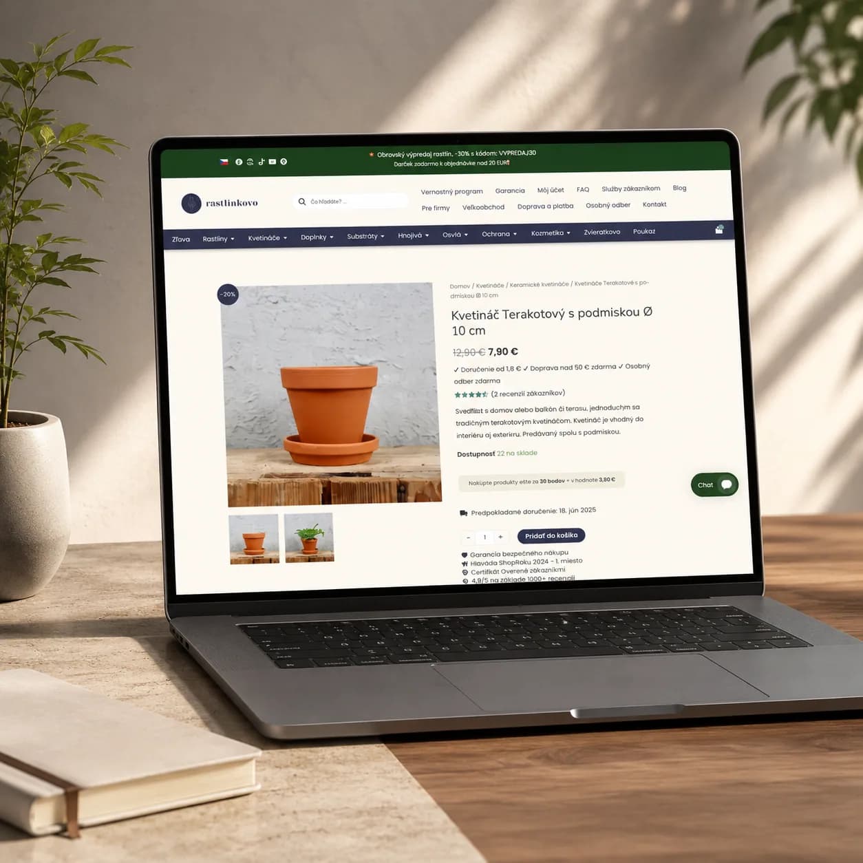 Rastlinkovo terracotta pot product detail on a laptop